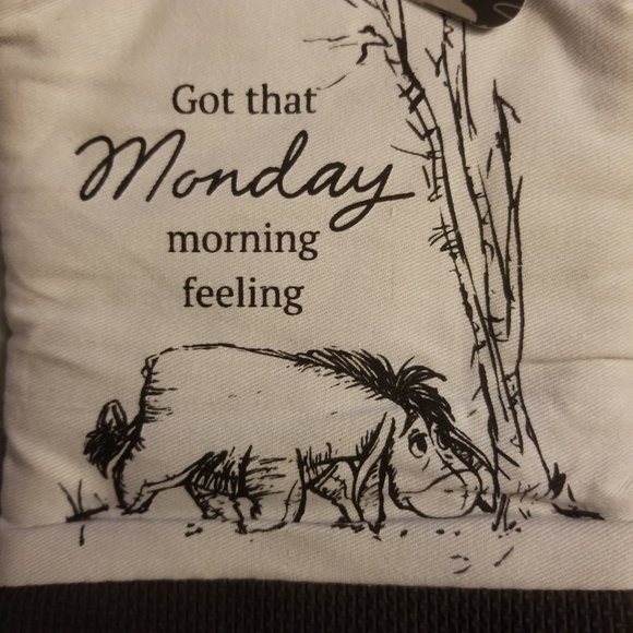 2 Pack Disney Winnie the Pooh Eeyore Oversized Oven Mitt & Pot Holder Black NWT - Picture 2 of 5